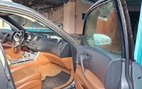 Infiniti FX I, 2004 год, 550 000 рублей, 7 фотография