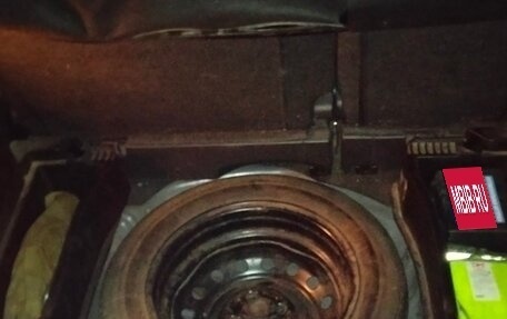 Toyota Yaris III рестайлинг, 2007 год, 550 000 рублей, 5 фотография