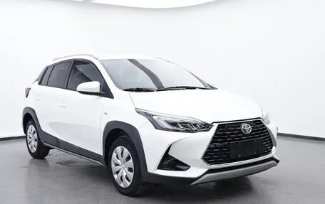 Toyota Yaris XP150 рестайлинг, 2021 год, 1 590 000 рублей, 1 фотография