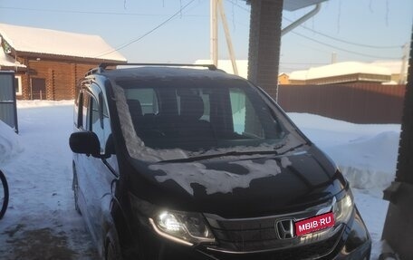 Honda Stepwgn IV, 2015 год, 2 100 000 рублей, 1 фотография