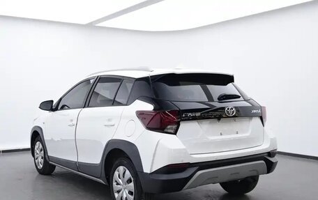 Toyota Yaris XP150 рестайлинг, 2021 год, 1 590 000 рублей, 6 фотография