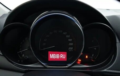 Toyota Yaris XP150 рестайлинг, 2021 год, 1 590 000 рублей, 13 фотография