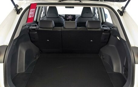 Toyota RAV4, 2025 год, 4 650 000 рублей, 8 фотография