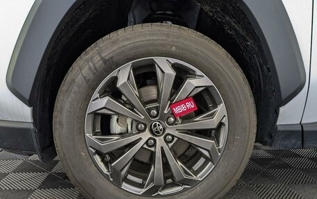 Toyota RAV4, 2025 год, 4 650 000 рублей, 7 фотография