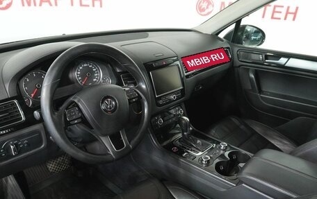 Volkswagen Touareg III, 2010 год, 2 039 000 рублей, 9 фотография