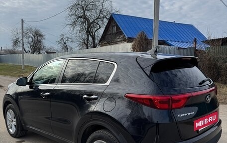 KIA Sportage IV рестайлинг, 2018 год, 1 850 000 рублей, 8 фотография