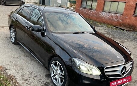Mercedes-Benz E-Класс, 2014 год, 2 100 000 рублей, 3 фотография