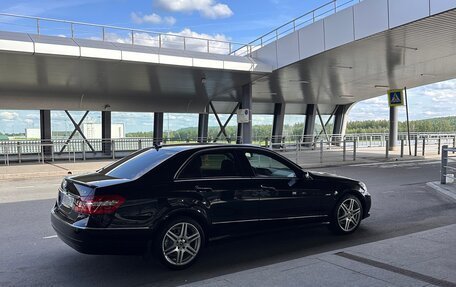 Mercedes-Benz E-Класс, 2009 год, 1 450 000 рублей, 2 фотография