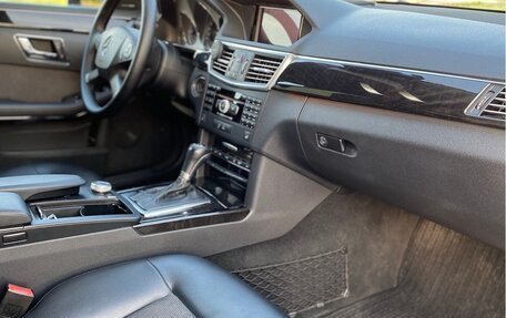 Mercedes-Benz E-Класс, 2009 год, 1 450 000 рублей, 12 фотография