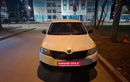 Skoda Rapid I, 2015 год, 600 000 рублей, 6 фотография