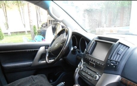 Toyota Land Cruiser 200, 2011 год, 4 250 000 рублей, 4 фотография