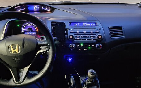 Honda Civic VIII, 2008 год, 700 000 рублей, 15 фотография