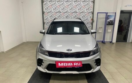 KIA Rio IV, 2021 год, 1 696 000 рублей, 2 фотография