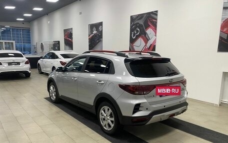 KIA Rio IV, 2021 год, 1 696 000 рублей, 9 фотография