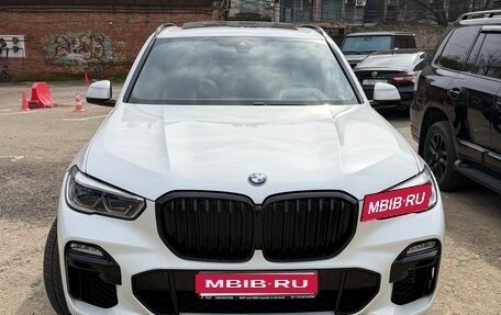 BMW X5, 2020 год, 5 750 000 рублей, 2 фотография