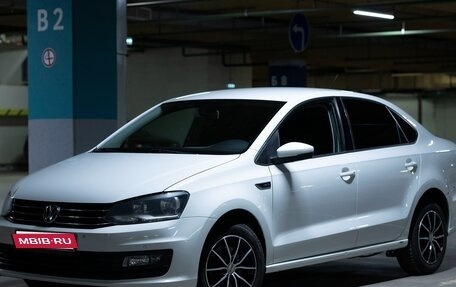 Volkswagen Polo VI (EU Market), 2018 год, 1 200 000 рублей, 1 фотография
