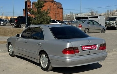 Mercedes-Benz E-Класс, 2000 год, 405 000 рублей, 1 фотография