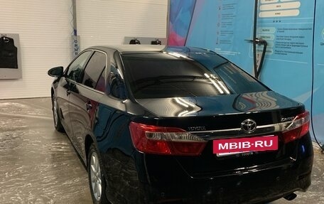 Toyota Camry, 2012 год, 1 820 000 рублей, 2 фотография