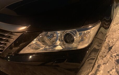 Toyota Camry, 2012 год, 1 820 000 рублей, 6 фотография