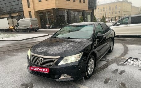 Toyota Camry, 2012 год, 1 820 000 рублей, 10 фотография