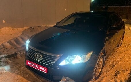 Toyota Camry, 2012 год, 1 820 000 рублей, 7 фотография