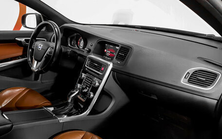 Volvo S60 III, 2014 год, 1 650 000 рублей, 9 фотография