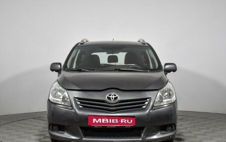Toyota Verso I, 2010 год, 690 000 рублей, 2 фотография