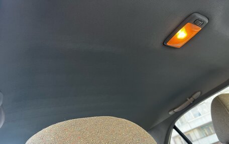 Hyundai Accent II, 2004 год, 330 000 рублей, 13 фотография