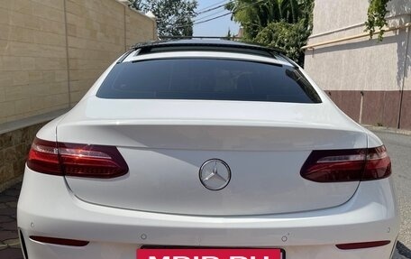 Mercedes-Benz E-Класс, 2017 год, 3 999 000 рублей, 7 фотография