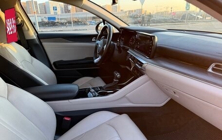 KIA K5, 2020 год, 2 300 000 рублей, 8 фотография