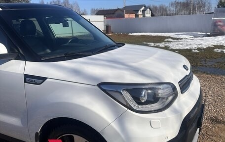 KIA Soul II рестайлинг, 2018 год, 1 850 000 рублей, 13 фотография