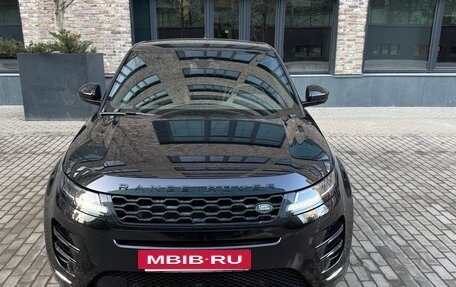 Land Rover Range Rover Evoque II, 2019 год, 3 300 000 рублей, 2 фотография