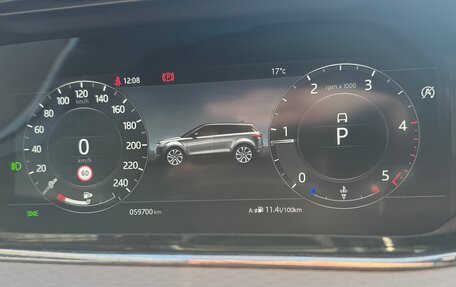 Land Rover Range Rover Evoque II, 2019 год, 3 300 000 рублей, 23 фотография