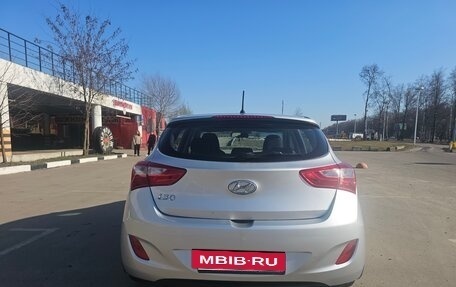 Hyundai i30 II рестайлинг, 2014 год, 830 000 рублей, 4 фотография