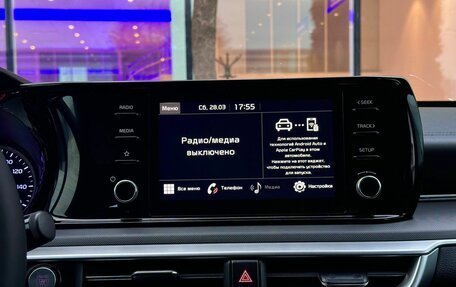 KIA K5, 2021 год, 2 350 000 рублей, 23 фотография