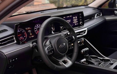 KIA K5, 2021 год, 2 350 000 рублей, 33 фотография