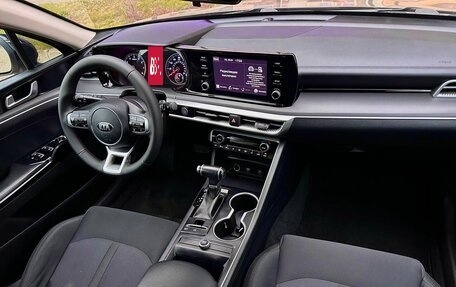 KIA K5, 2021 год, 2 350 000 рублей, 20 фотография