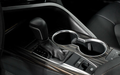 Toyota Camry, 2019 год, 2 690 000 рублей, 12 фотография