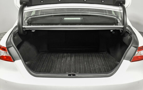 Toyota Camry, 2019 год, 2 690 000 рублей, 21 фотография