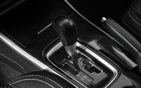 Mitsubishi Outlander III рестайлинг 3, 2019 год, 1 499 000 рублей, 12 фотография