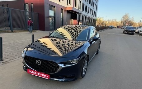 Mazda 3, 2021 год, 1 950 000 рублей, 2 фотография