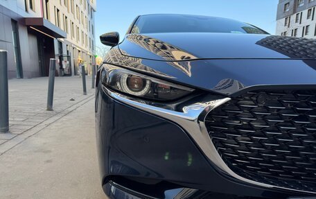 Mazda 3, 2021 год, 1 950 000 рублей, 22 фотография