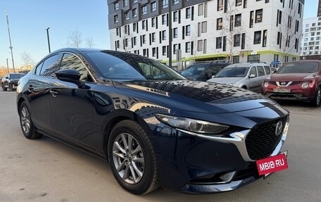 Mazda 3, 2021 год, 1 950 000 рублей, 11 фотография