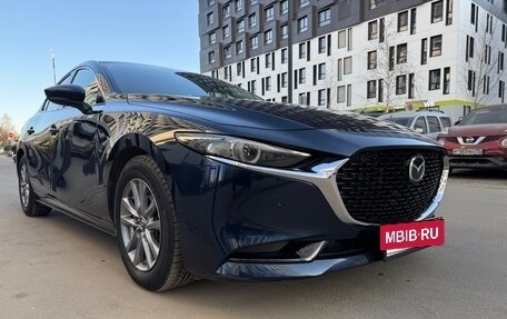 Mazda 3, 2021 год, 1 950 000 рублей, 23 фотография