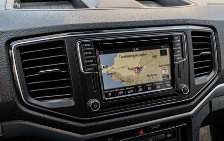 Volkswagen Amarok I рестайлинг, 2018 год, 3 195 000 рублей, 14 фотография