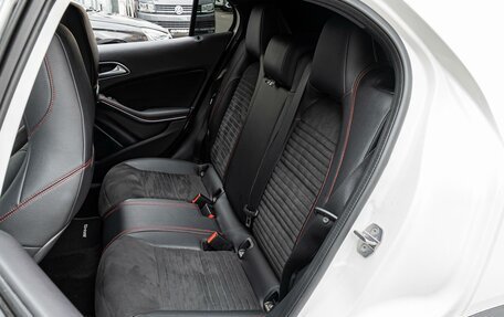 Mercedes-Benz GLA, 2018 год, 2 750 000 рублей, 9 фотография