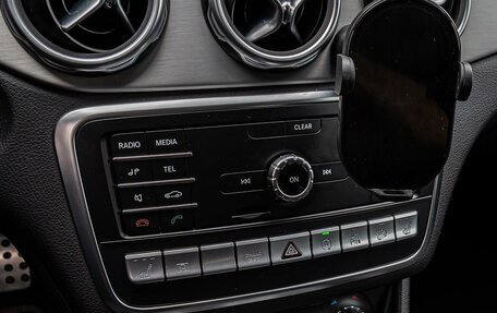 Mercedes-Benz GLA, 2018 год, 2 750 000 рублей, 14 фотография