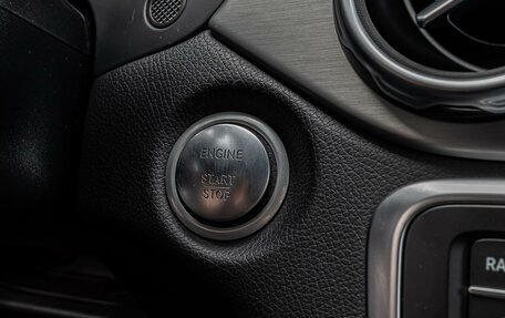 Mercedes-Benz GLA, 2018 год, 2 750 000 рублей, 15 фотография