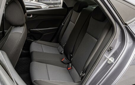 Hyundai Solaris II рестайлинг, 2021 год, 1 740 000 рублей, 9 фотография