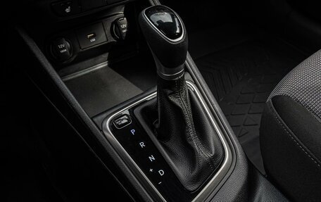 Hyundai Solaris II рестайлинг, 2021 год, 1 740 000 рублей, 12 фотография